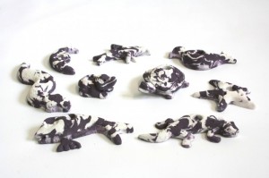 	Kinderklettergriffe 9 Klettergriffe in Tierform lila-weiss